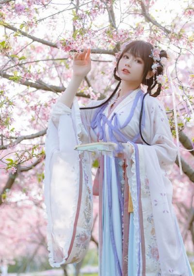 娇小xxⅹ摘花dh仙踪林二佰_1080P在线视频播放