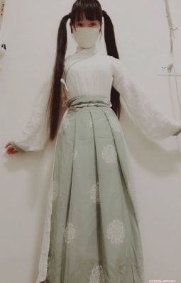 《桌球上的艳遇》在线_720手机在线看