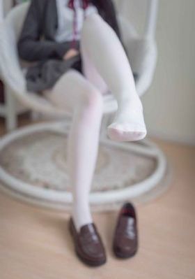 处女朱莉第一次_DVD超清免费观看